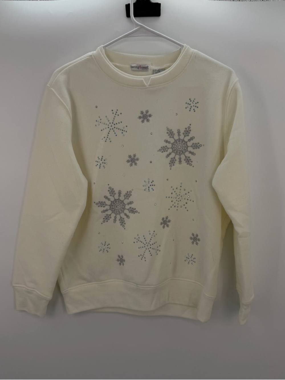 ❄️ Hasting & Smith Petites Cream Snowflake Sweatshirt — Size PM 🤍
